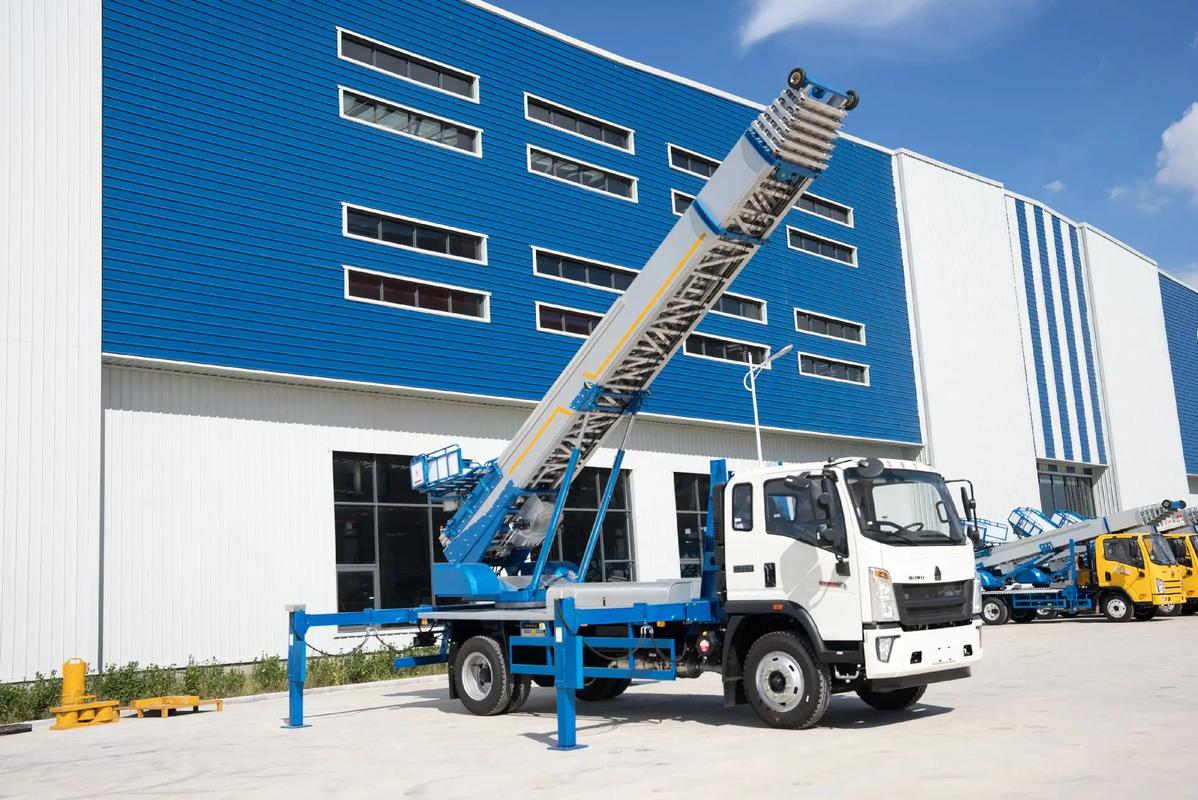 望江县小型云梯车上料车租赁多少钱