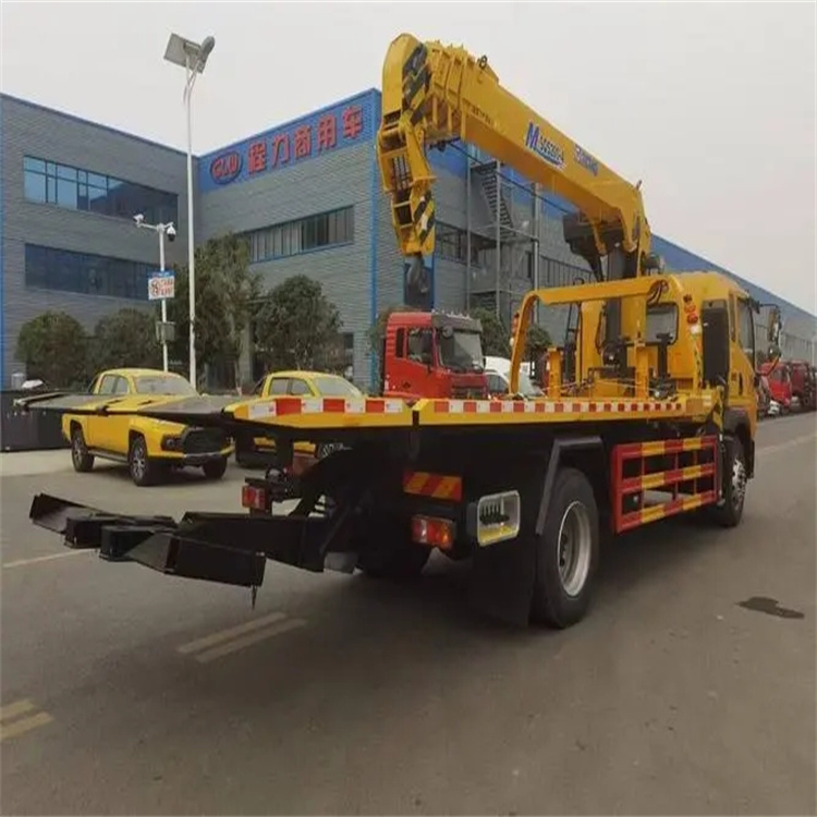 望江县附近小随车吊出租电话，轻松解决搬运烦恼